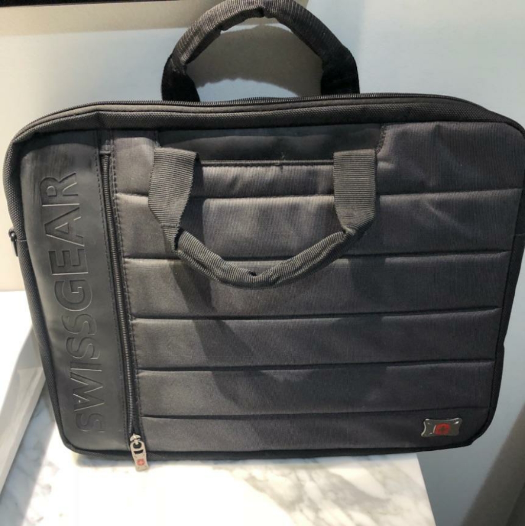 Laptop/Briefcase